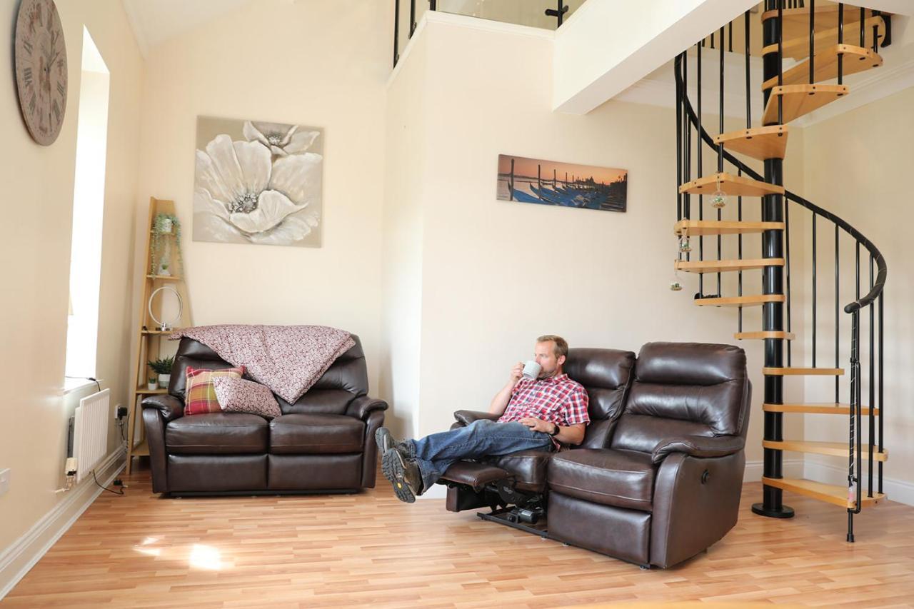 Apartment Beautiful Cozy 3 Bedroom 2 Bathroom