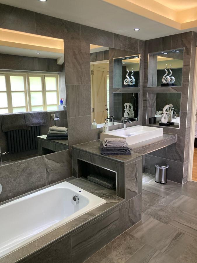 Hemples Bed & Breakfast 5*