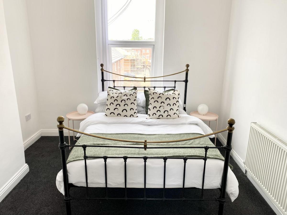 Apartment 89 St John's Road Terrace House *