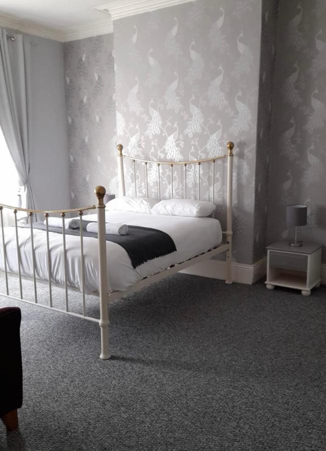 Alexander Saltwell Park Apartment