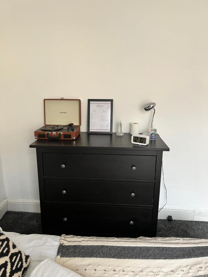 Notavailable * Newcastle upon Tyne