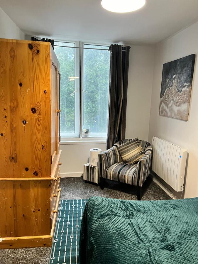 Notavailable * Newcastle upon Tyne