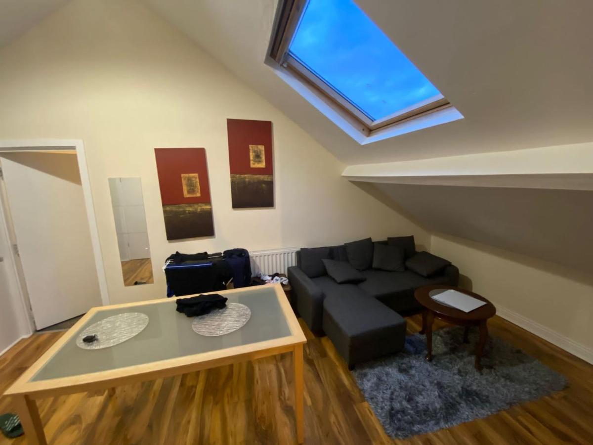 Guest house Lovely 5 Minute Walk From City Centre Newcastle upon Tyne