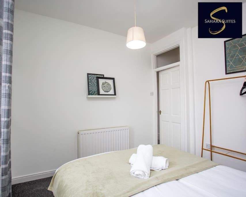 Monthly Escape - Cosy & - 3bed - Leisure & Business - Parking - Near A1 & A19 Apartment Newcastle upon Tyne