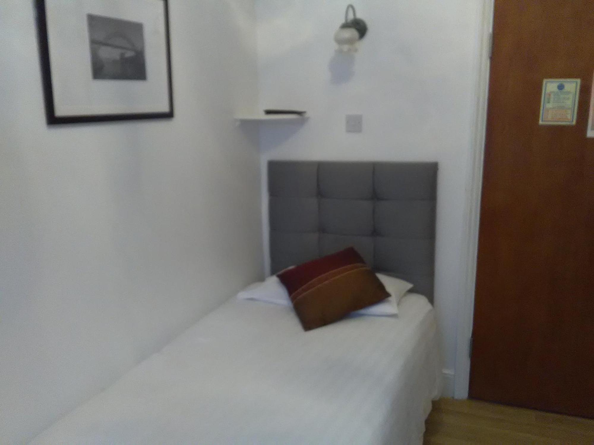 Hotel Clifton