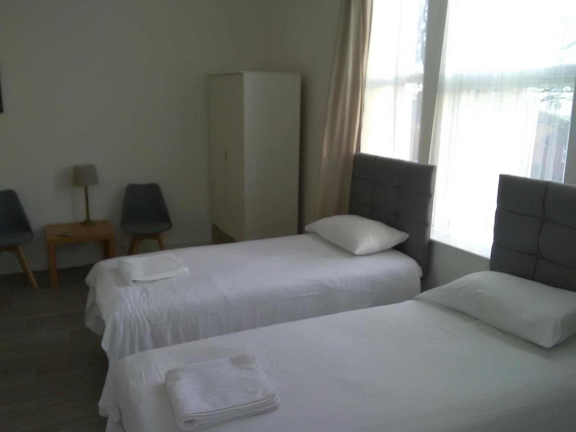 Hotel Clifton 3*