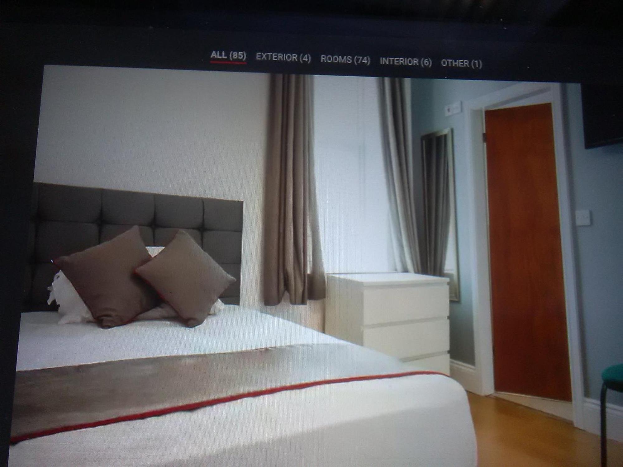 Clifton 3*
