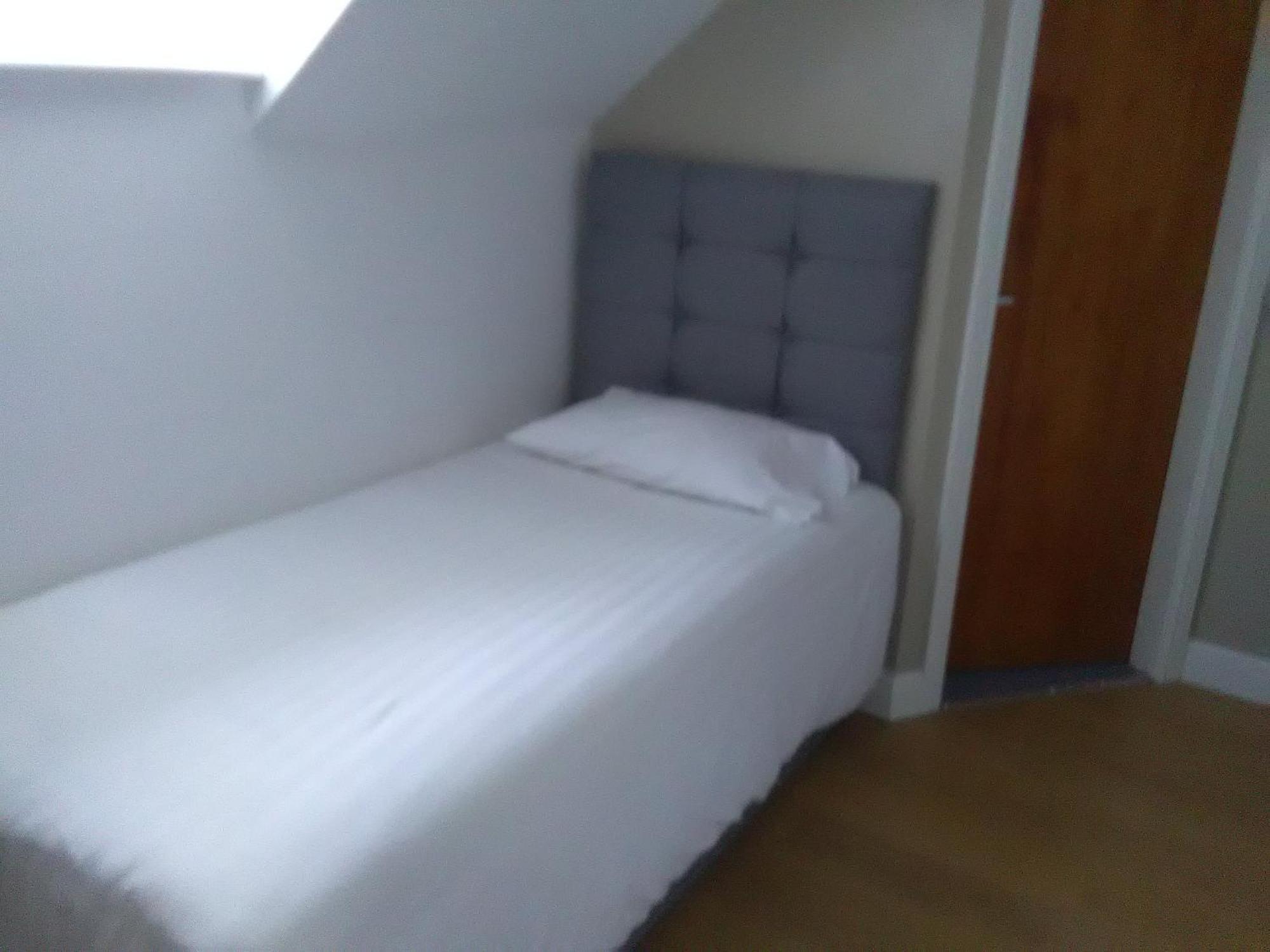 Clifton Hotel 3*
