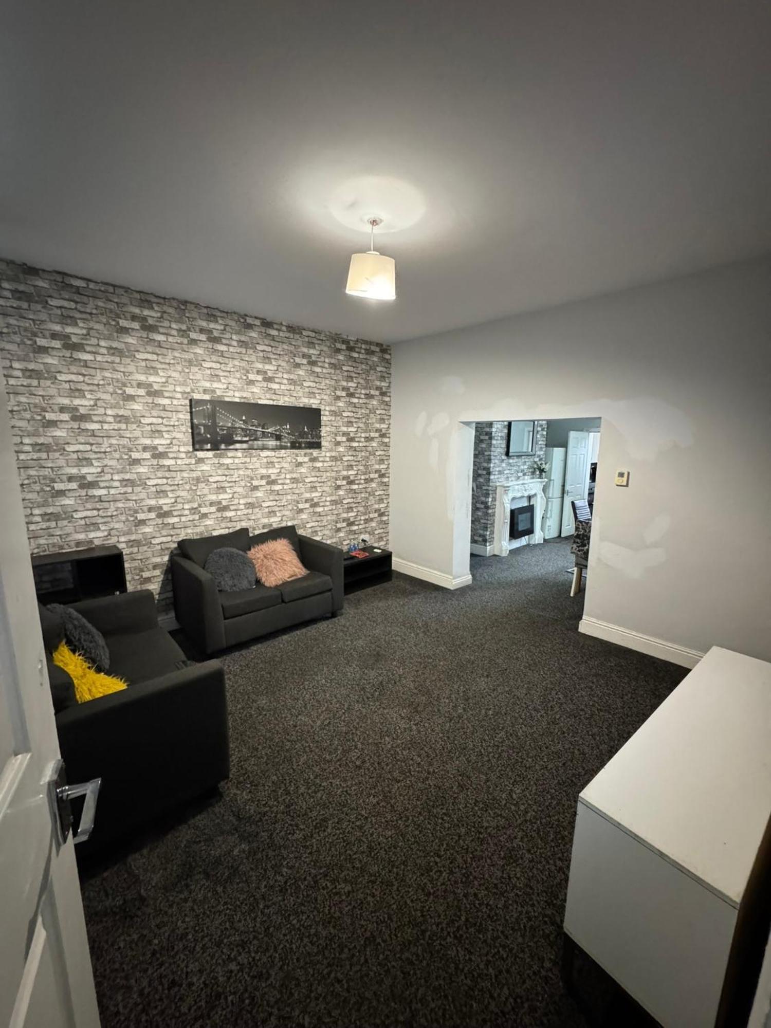 Cosy Hideaway 4bed Wi-fi Parking