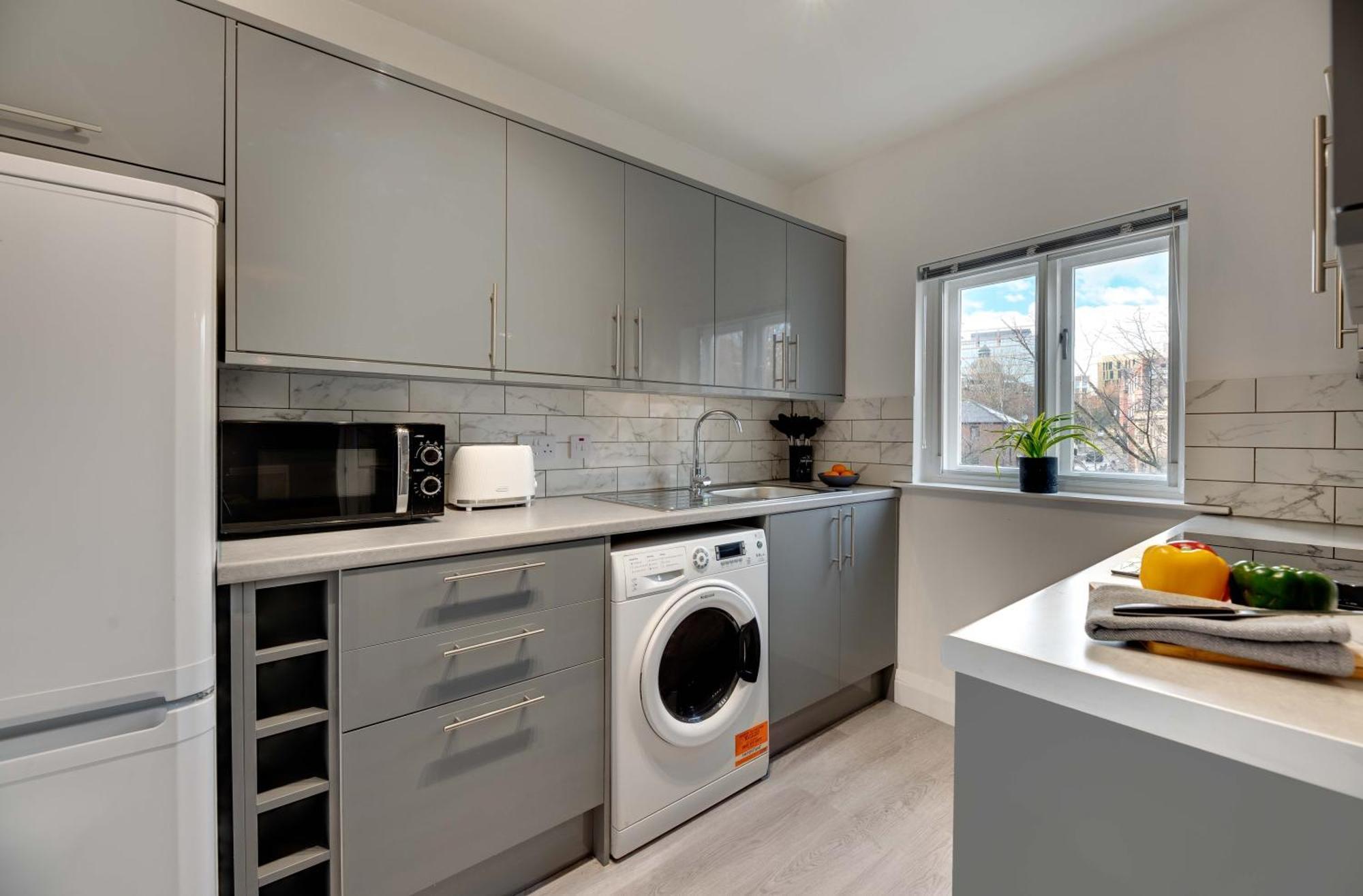 The Hideaway At Monk Street By Week2week * Newcastle upon Tyne