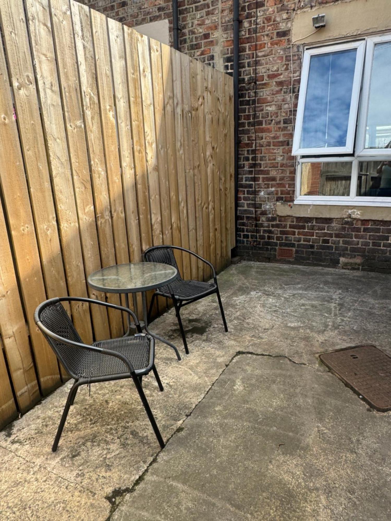 4 Bedroom House, Location * Newcastle upon Tyne
