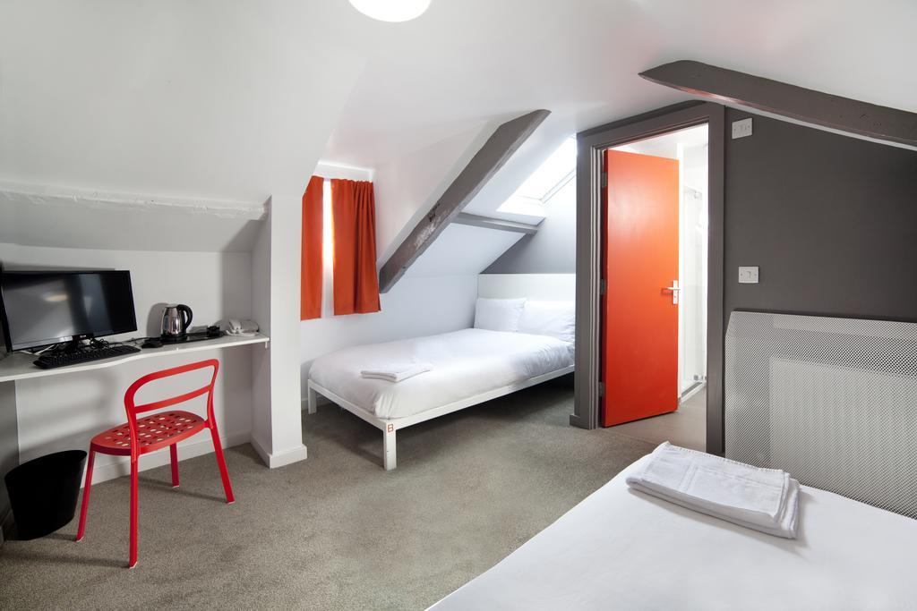 Sleeperdorm * Newcastle upon Tyne