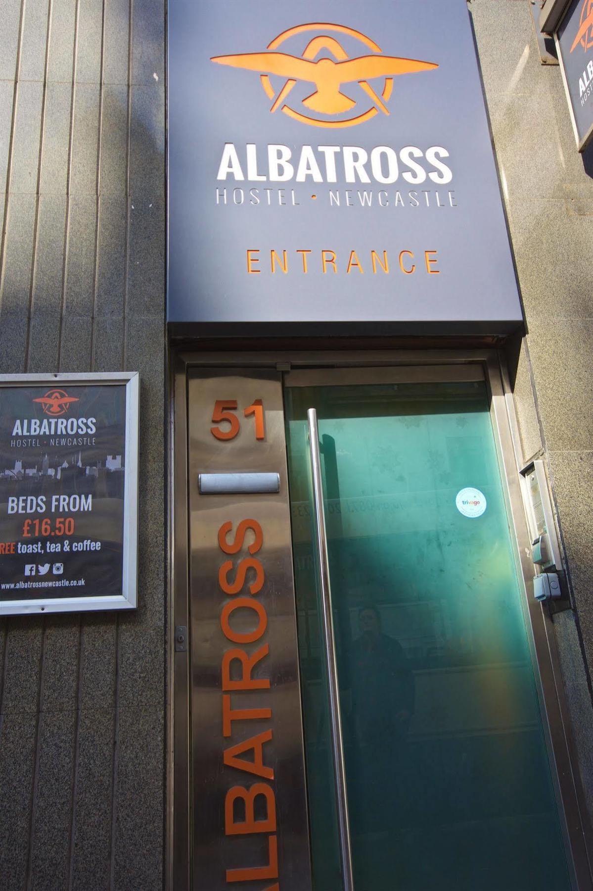 Albatross Hostel *