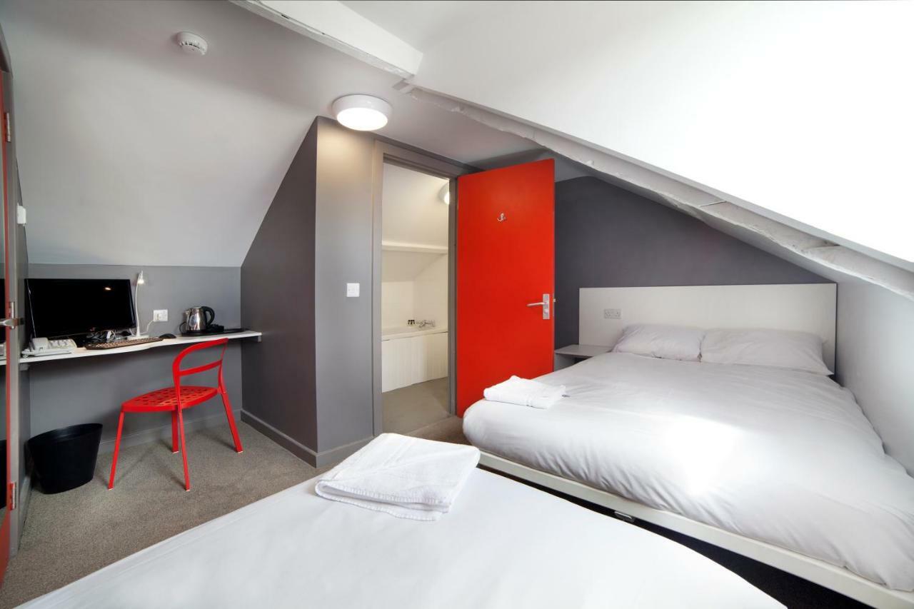 Sleeperdorm *